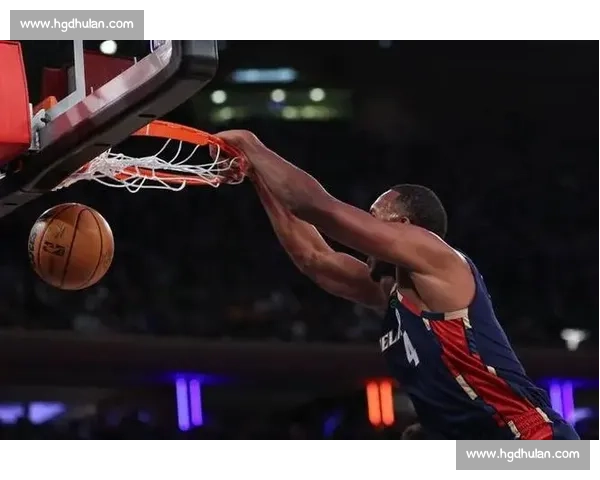 夏联 MVP 驰援勇士!莫布里内线试金石或改写轮换格局 夏联 MVP 驰援勇士!莫布里内线试金石或改写轮换格局