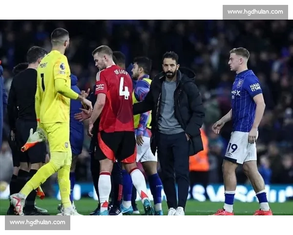 阿莫林铁心签旧部约克雷斯,奥纳纳留队霍伊伦誓争主力 阿莫林铁心签旧部约克雷斯,奥纳纳留队霍伊伦誓争主力