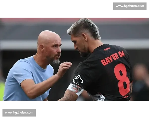 滕哈赫力挽希克留队!英超意甲豪门争抢捷克锋霸 滕哈赫力挽希克留队!英超意甲豪门争抢捷克锋霸